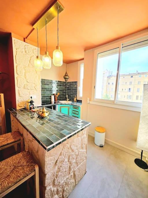 Suite Orientale Du Vieux Port Марсель Экстерьер фото